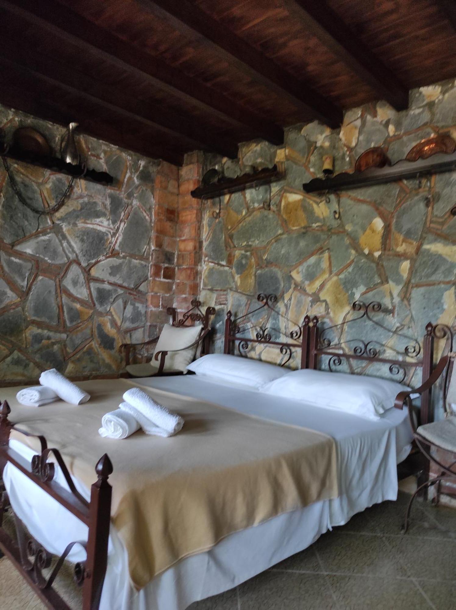 Hotel Nasho Vruho Berat Chambre photo